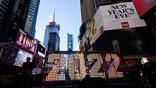 Készülnek a szilveszterre a Times Square-en