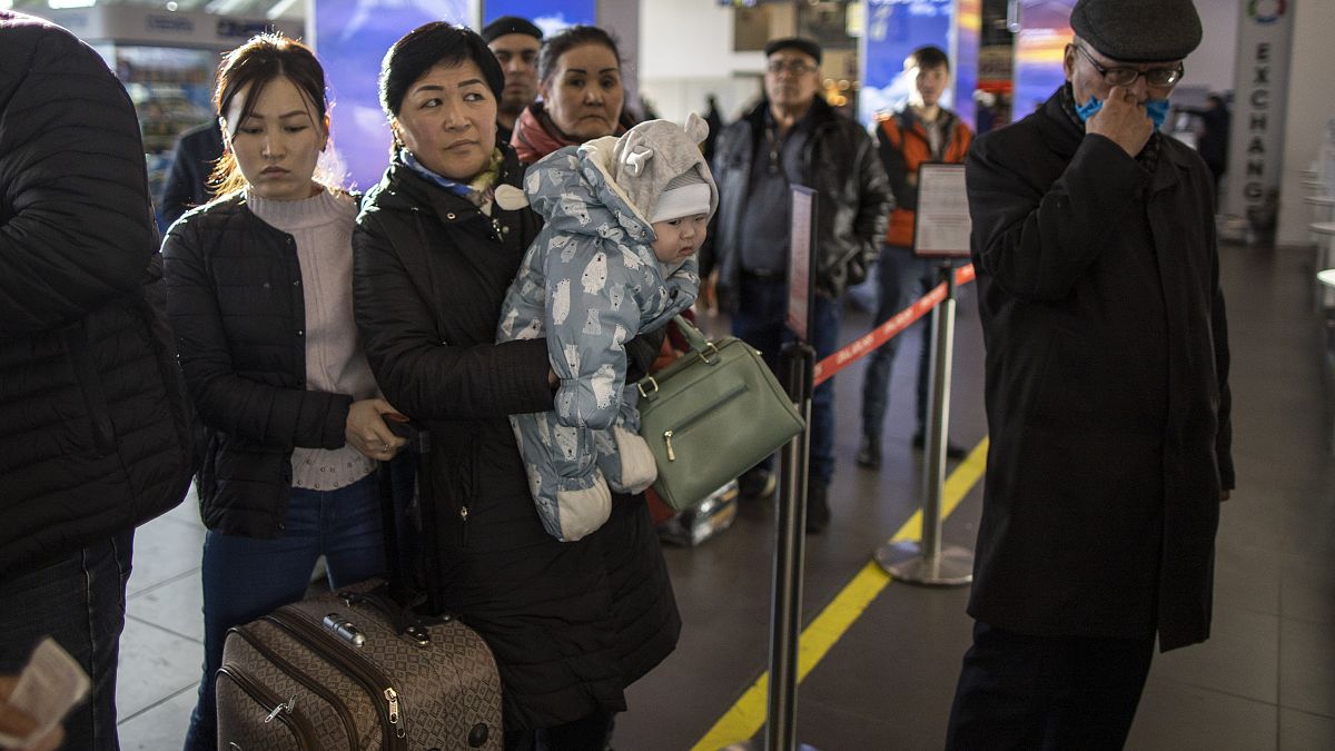 Иллюстрационное фото. Трудовые мигранты из Киргизии возвращаются на родину в марте 2020
