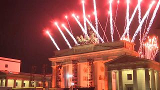 Proibição de  venda de fogo de artifício leva alemães à Dinamarca