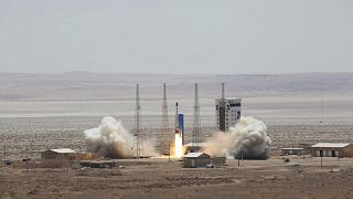 من عملية سابقة لإطلاق صاروخ سيمرغ (وزارة الدفاع الإيرانية - أرشيف)