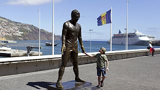 Ronaldo'nun Madeira Adası'ndaki heykeli (arşiv)
