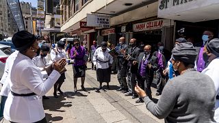 South Africans remember Desmond Tutu's fearless leadership style