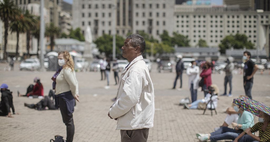 South Africans join Tutu's funeral service virtually