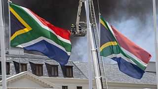 Пожар в парламенте ЮАР