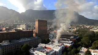 South Africa's minister confirms that fire has spread to National Assembly