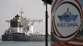 Suez Canal announces record profits