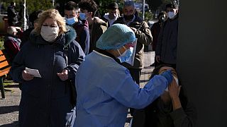 ΔΙαγνωστικά τεστ για τον κορωνοϊό στην Ελλάδα