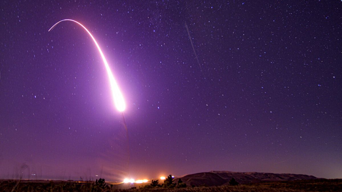 Δοκιμή διηπειρωτικού βαλλιστικού πυραύλου στην Καλιφόρνια