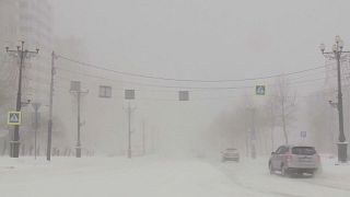 Una gran tormenta de nieve deja tiritando a la isla rusa de Sajalín
