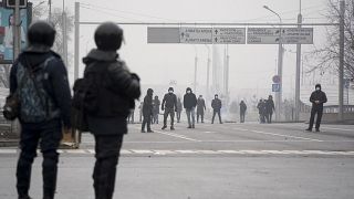 Массовые протесты в Казахстане переросли в беспорядки