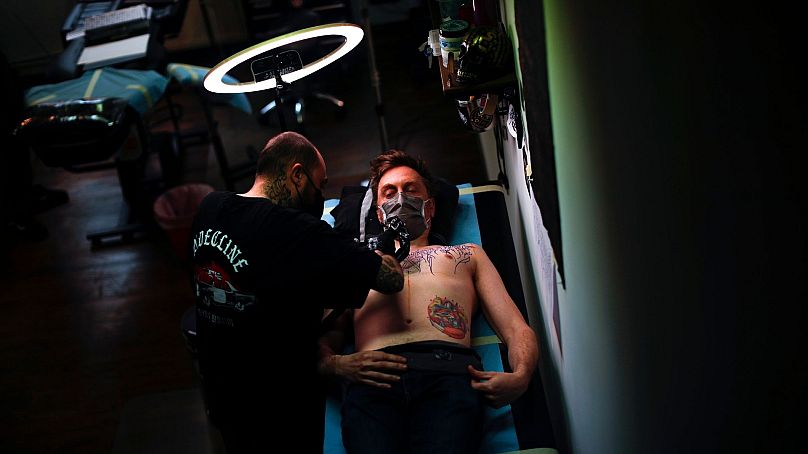 How the new EU ink ban may be permanently scarring the tattoo industry |  Euronews