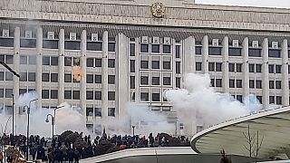 Protestos em Almaty