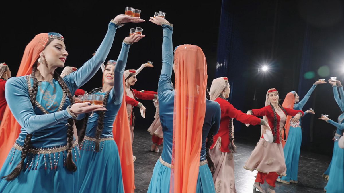 Αζερμπαϊτζάν: Οι παραδοσιακοί χοροί της χώρας και το Εθνικό Συγκρότημα Χορού