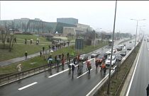 Serbia: strade bloccate per dire no all'estrazione del litio