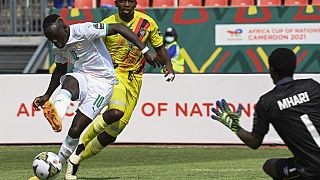  Mané's penalty saves Senegal from Zimbabwe