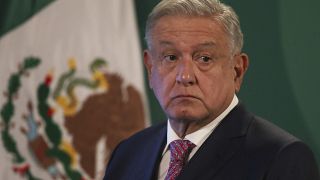 Foto de archivo del presidente de México López Obrador en su comparecencia tras su primera infección por COVID-19. El mandatario ha confirmado haberse infectado de nuevo