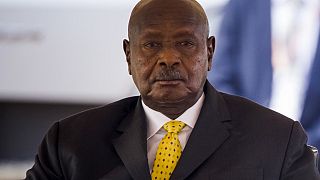 Ouganda : un écrivain poursuivi pour avoir "perturbé" Yoweri Museveni
