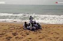 A tenger istennőjének hívei Beninben 2022. január 10-én