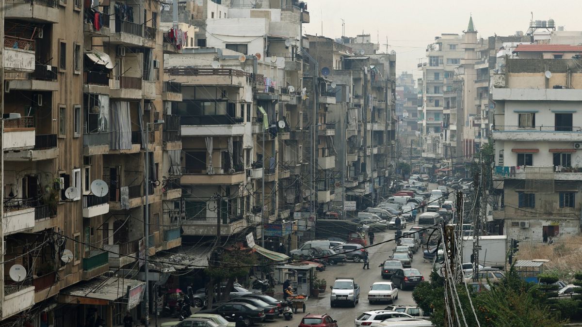 منظر جزئي للأحياء القريبة من منطقة أبو سمرة في مدينة طرابلس، شمال لبنان