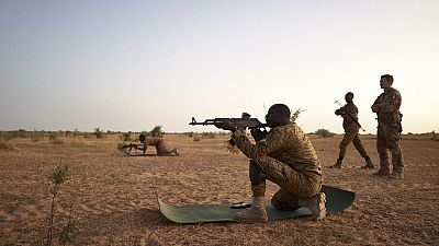Burkina Faso: 11 soldiers and 112 "terrorists" killed in fighting