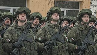 Forças russas da CSTO iniciam retirada do Cataquistão após estabilização da revolta