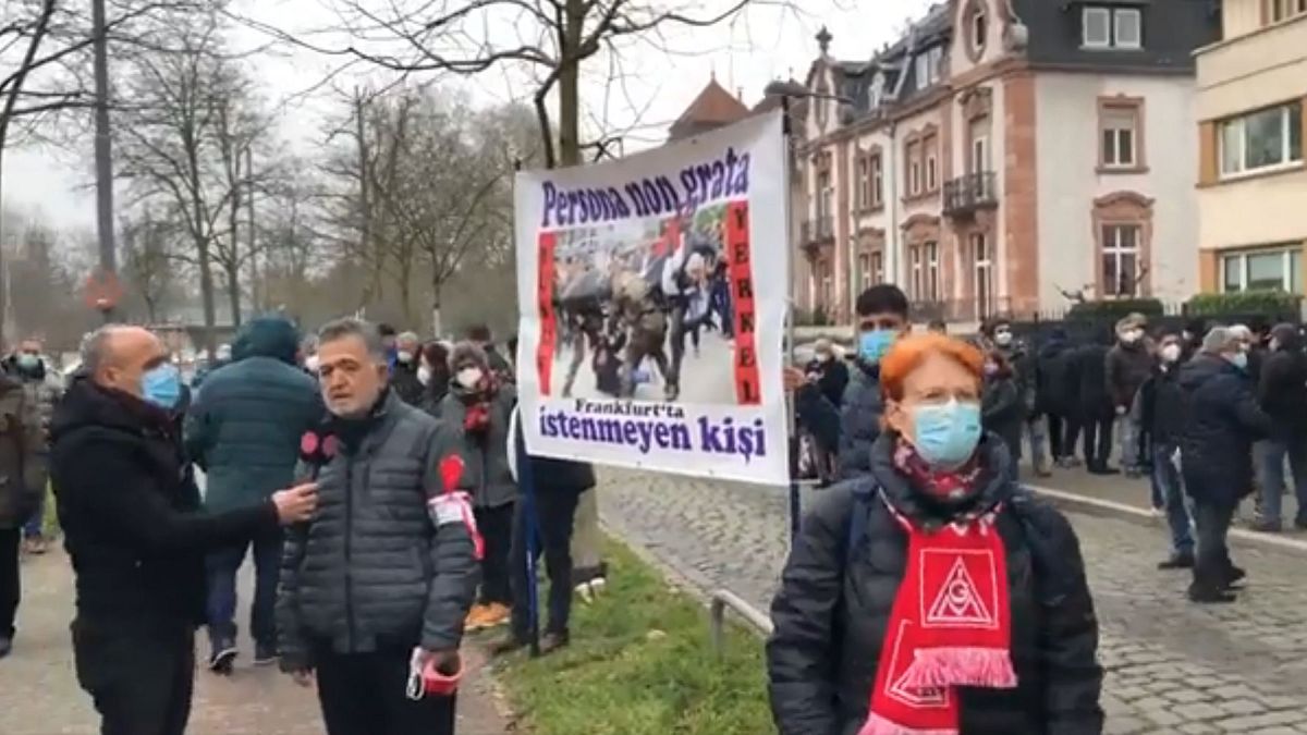 Frankfurt'ta Yusuf Yerkel protestosu