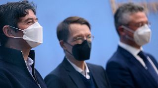 Christian Drosten, Karl Lauterbach und Lothar Wieler in der Bundespressekonferenz, 14.01.2022