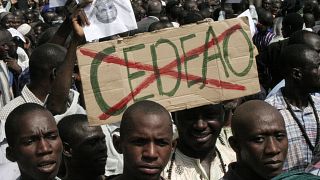 Mali : grandes manifestations contre les sanctions de la CEDEAO