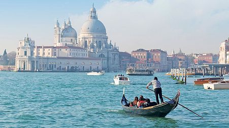 Is Venice sinking?