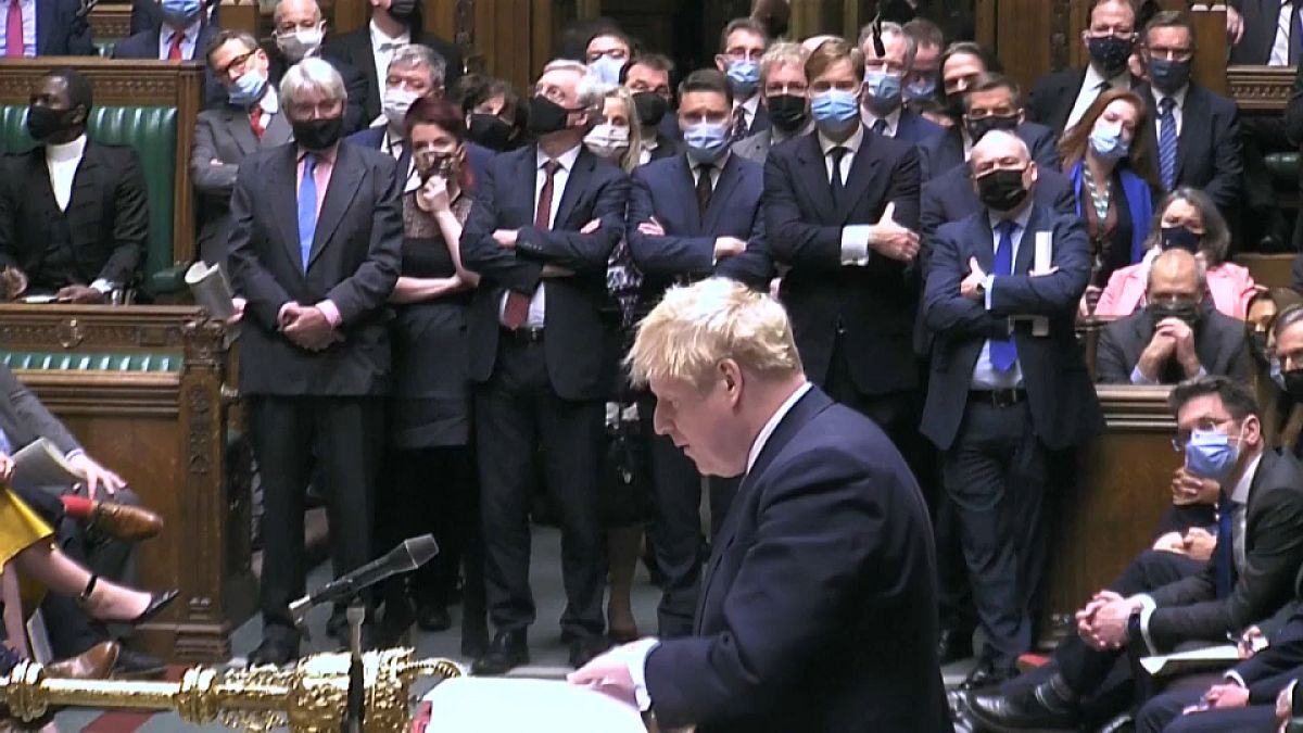 Boris Johnson admite en el Parlamento haber asistido a una de las fiestas en Downing Street, 12/1/2022, Londres, Reino Unido