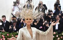 Celine Dion rinvia il tour mondiale. Ancora problemi di salute per la cantante