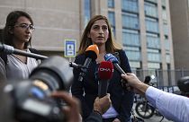 Die Journalistin Meşale Tolu erwartete im Vorfeld des Urteils einen Freispruch. Sie stand wegen "Mitgliedschaft in einer terroristischen Vereinigung" vor Gericht.