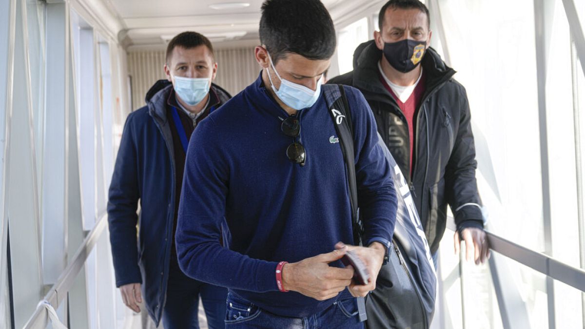 Novak Djokovic nach seiner Landung in der serbischen Hauptstadt Belgrad