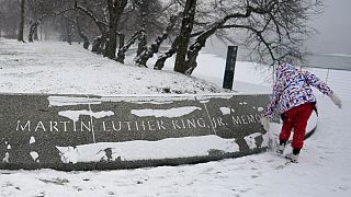 Memorial de Martin Luther King, em Washington, coberto de neve