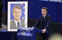 El presidente de Francia, Emmanuel Macron, durante su discurso de homenaje al fallecido presidente de la Eurocámara, David Sassoli
