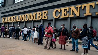Zimbabwe : 20 ans après, le pays subit encore les sanctions