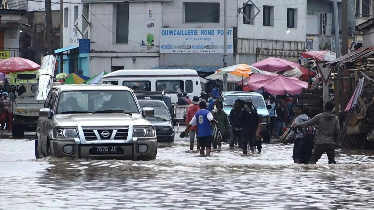 فيضانات في مدغشقر تخلف 10 قتلى على الأقل