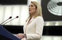 Parlement européen : Roberta Metsola promet de mettre sa position anti-IVG de côté