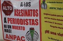Pancarta mostrada por los participantes en la protesta de periodistas. Tijuana, México