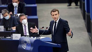 Emmanuel Macron discursa no Parlamento Europeu em Estrasburgo