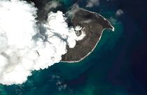 Tonga'nın Hunga Ha'apai Adası'ndaki yanardağda 24 Aralık'ta da patlama meydana gelmişti