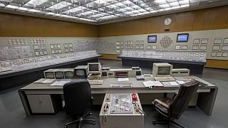 La salle de contrôle de la centrale nucléaire de Zwentendorf en Autriche, jamais entrée en service