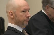 Norwegischer Massenmörder Breivik nutzt Gerichtssaal für rassistische Propaganda