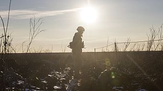 Ουκρανός στρατιώτης στα σύνορα Ουκρανίας- Ρωσίας