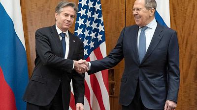 Firmes en sus posiciones, EEUU y Rusia no avanzan, pero sí dialogan 