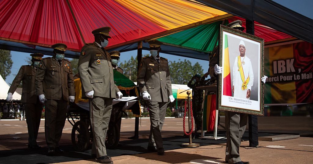Mali: Funeral held for former President Keita