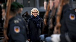 Almanya Savunma Bakanı Christine Lambrecht