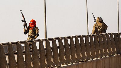 Soldats en colère près du camp militaire de Lazimana (Ouagadougou, Burkina Faso), le 23/01/2022