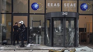 I danni provocati da alcuni manifestanti nel quartiere delle istituzioni europee a Bruxelles