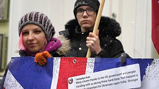 Demonstration zum Dank für britische Waffen für Kiew vor der Botschaft der Ukraine in London